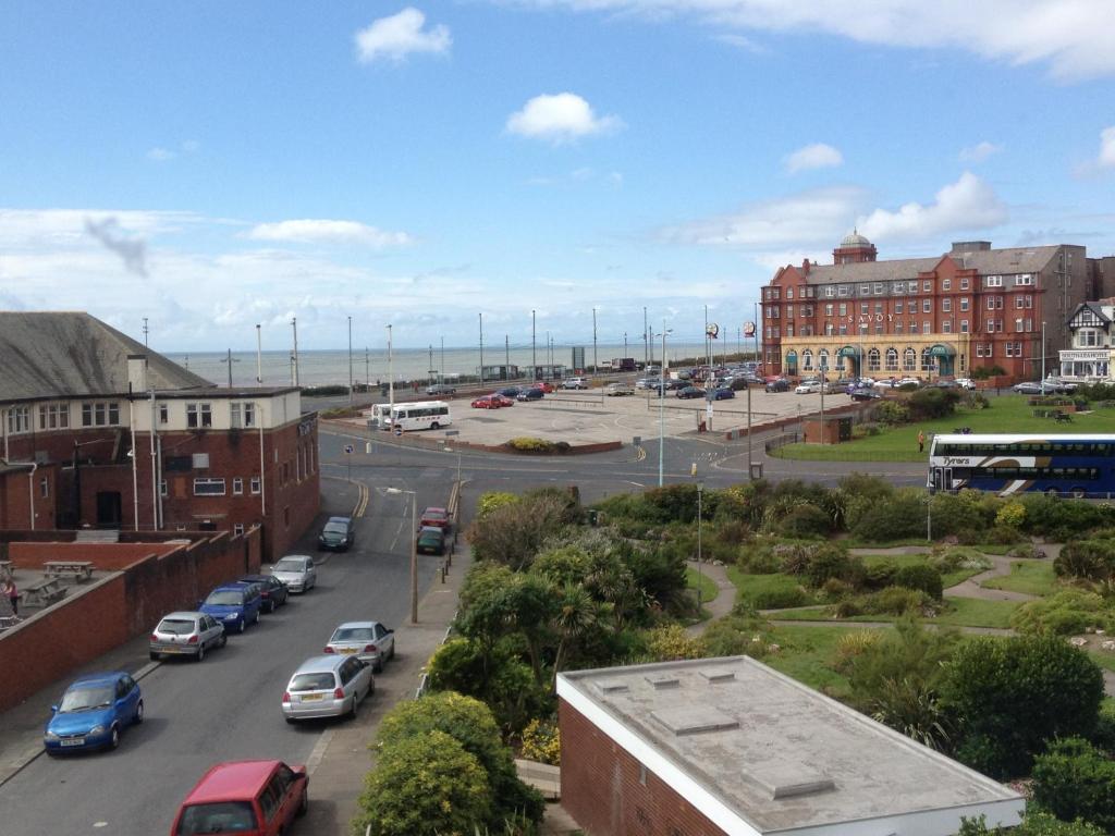 Guest house The Berwyn Guest Blackpool
